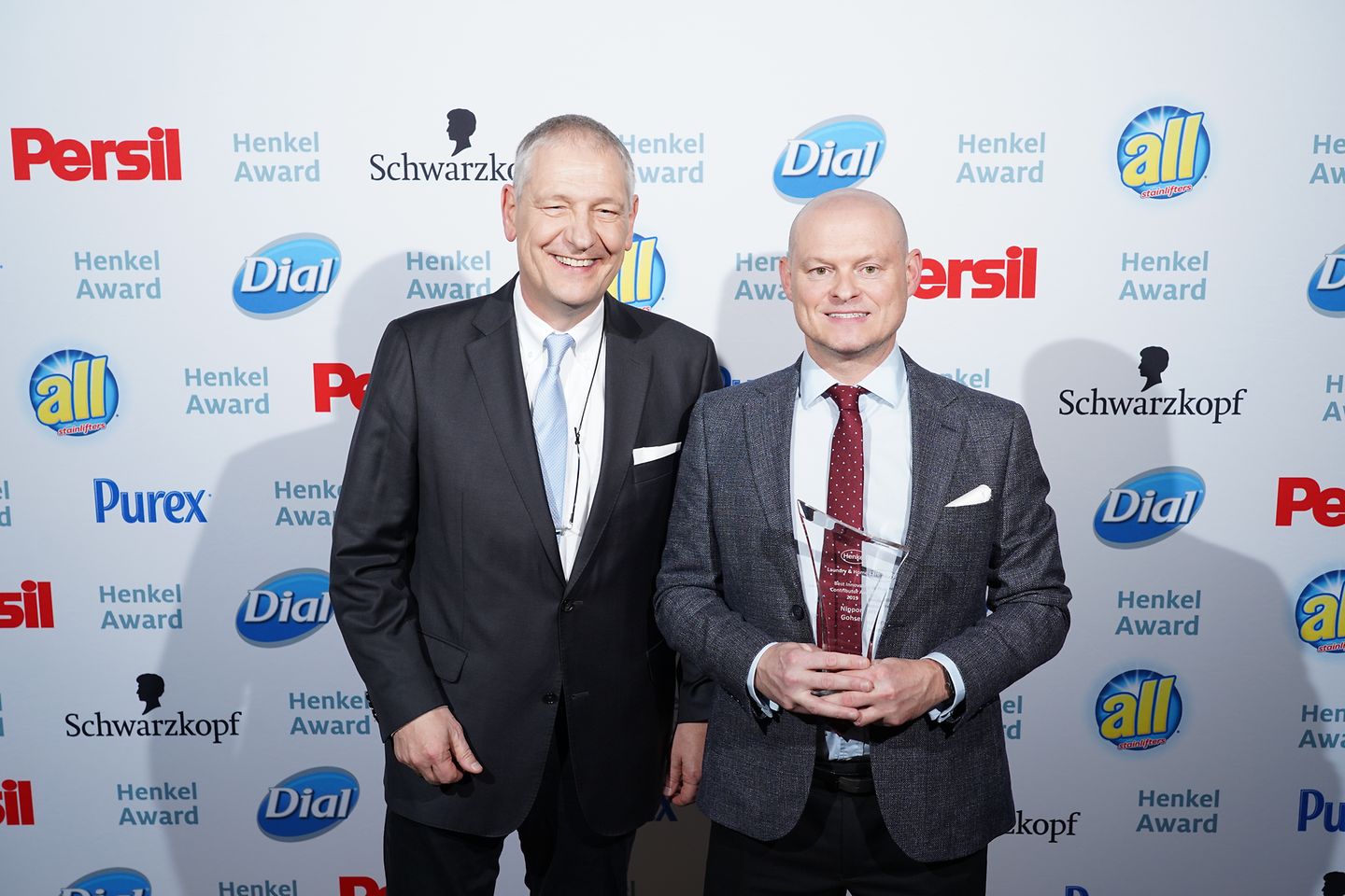 Best Innovation Contributor Award Laundry & Home Care / Nippon Gohsei (winner): Thomas Müller-Kirschbaum, Steven Craven