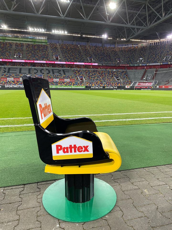 Fortuna-Fans aufgepasst: Henkel versteigert unter https://pattex-stuhl-auktion.pattex.de ab 19. April zwei originale Pattex-Trainerstühle für einen guten Zweck.