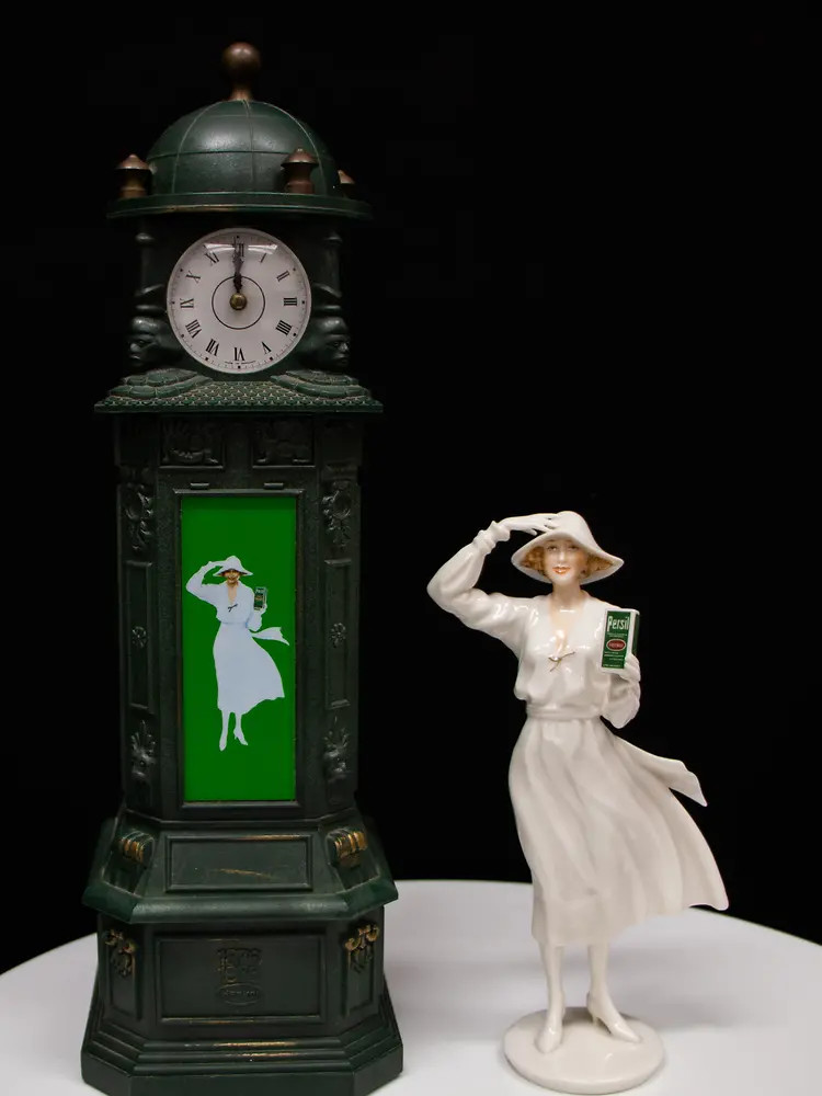 
Persil Porzellanfigur