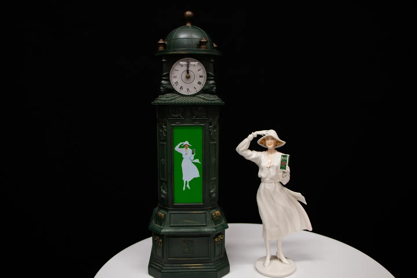 
Persil Porzellanfigur
