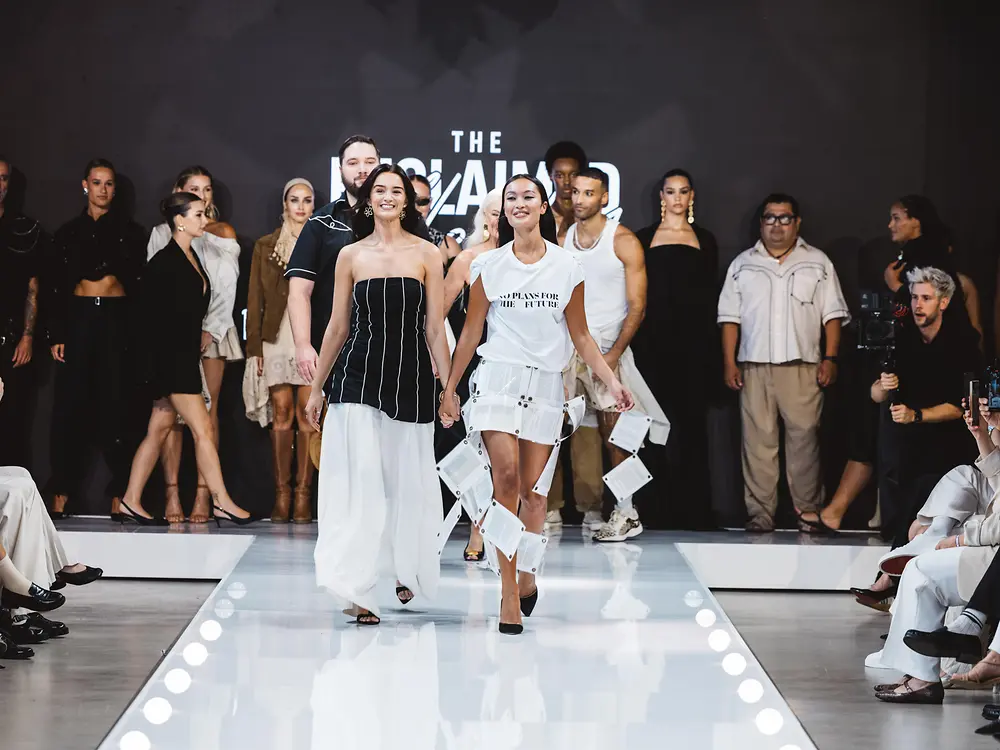 Copenhagen Fashion Week: fewa bringt vergessene Kleidungsstücke auf den Laufsteg