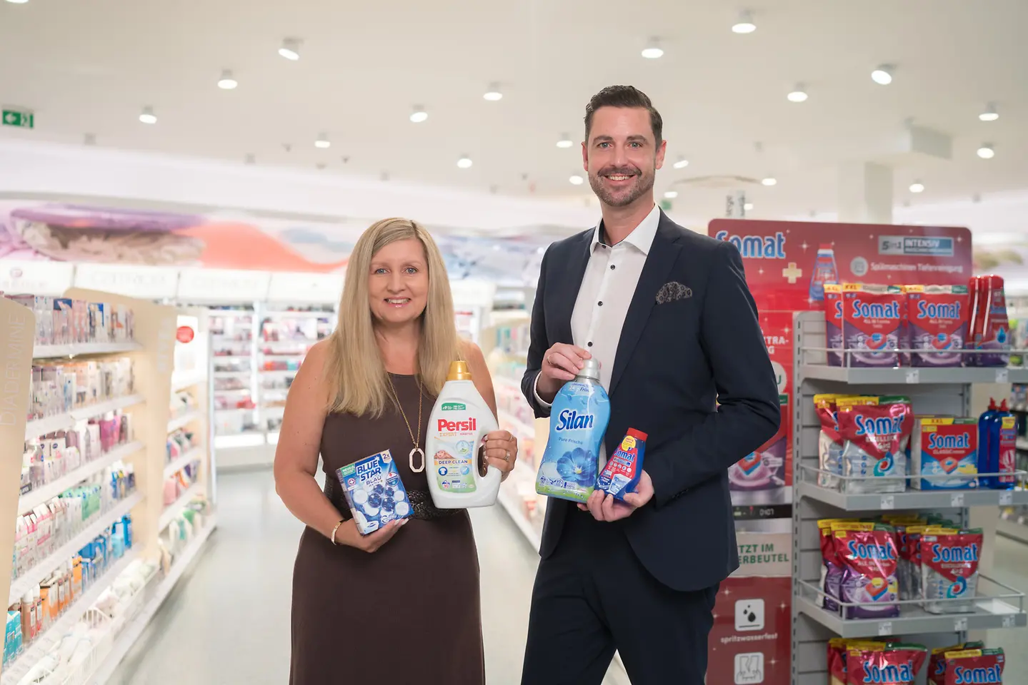 Henkel und dm drogerie markt starten Spendenaktion für Make-A-Wish® Österreich