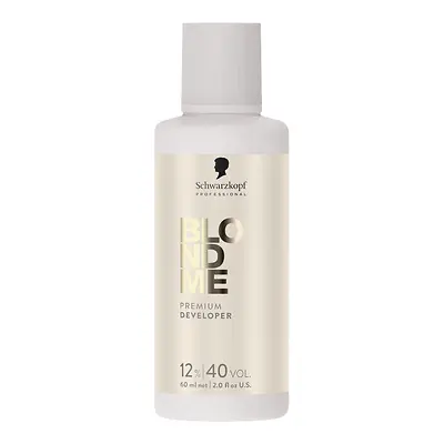 DAS STRAHLENDSTE UND GESÜNDESTE BLOND mit den neuen und innovativen BLONDME-Produkten von Schwarzkopf Professional