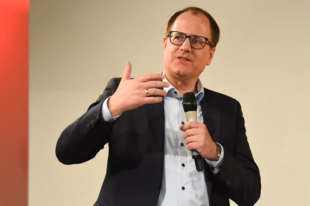 
Stefan Haider präsentierte als Direktor der HLM Wiener Neustadt die pädagogischen Ziele und Visionen seiner Schule.