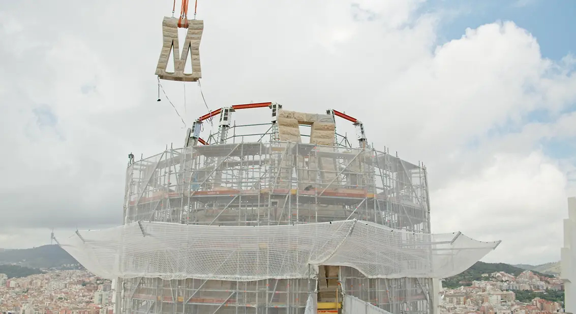 
Die Klebstoffe sind integraler Bestandteil des modularen Bausystems und haben die Fertigstellung der Türme beschleunigt.