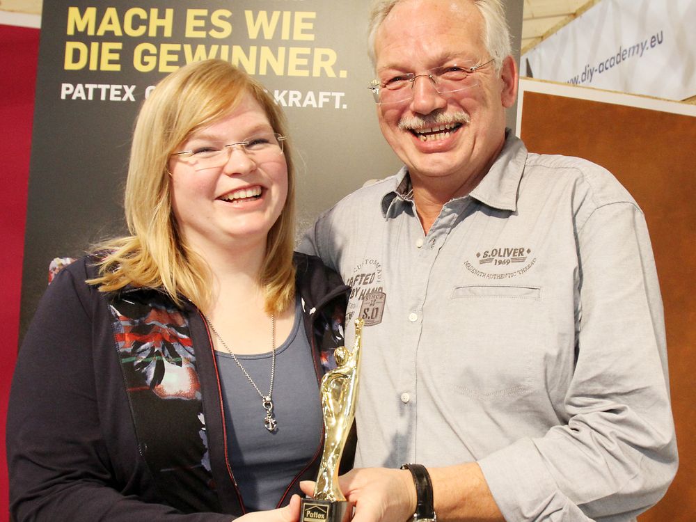 So sehen Pattex Champions aus: Anke und Uwe Mühring bei der feierlichen Preisübergabe in Essen.