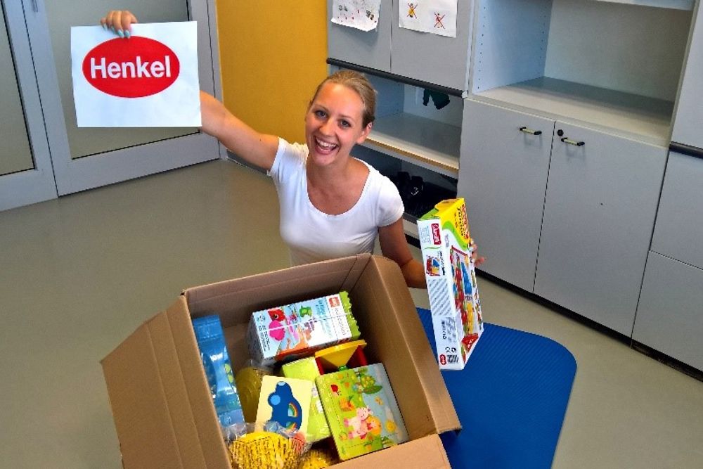Henkel employee Darja Golnar, Beauty Technology Packaging, with the support from MIT donation has joined hands with the Institute of Autism in Slovenia 