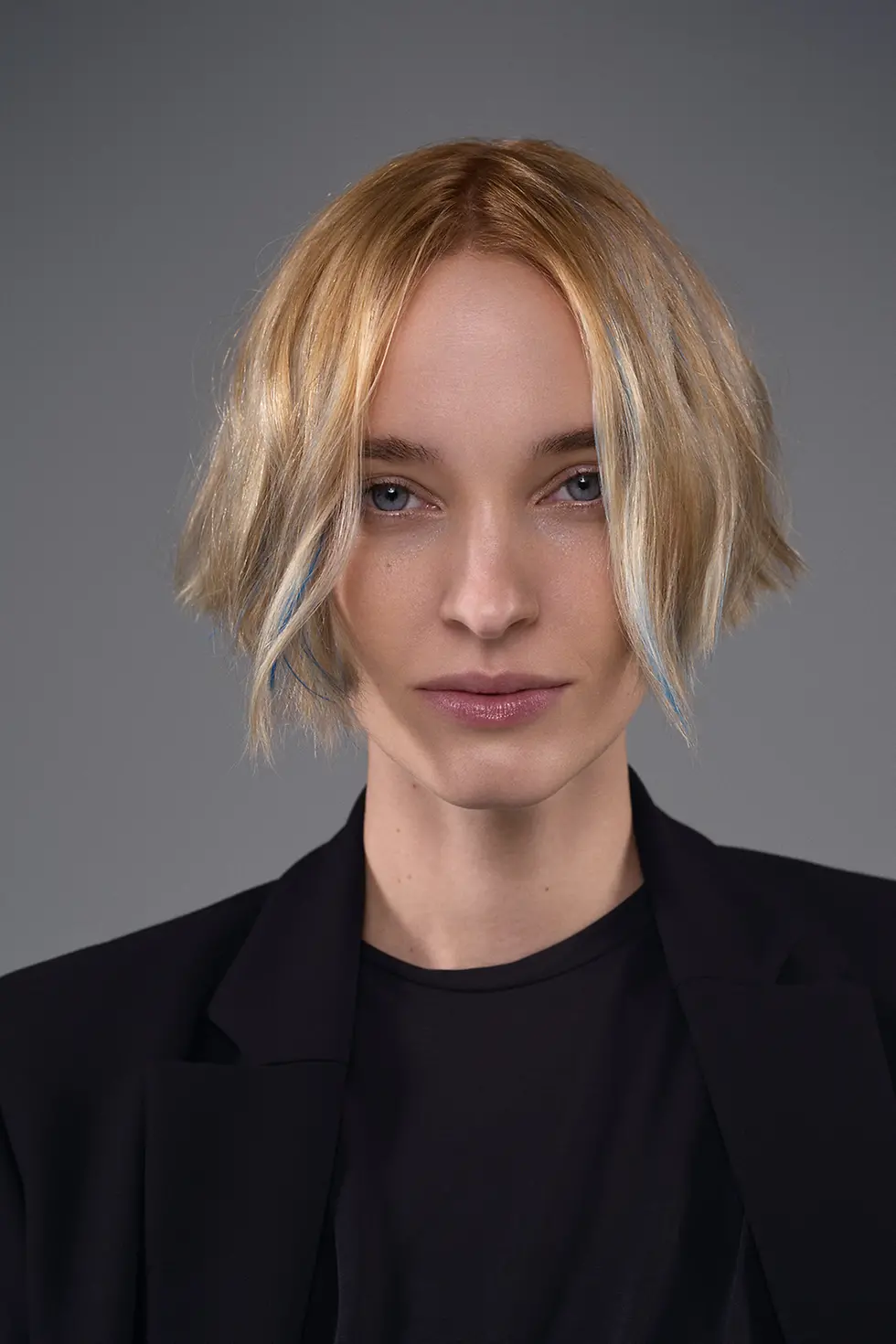 Essential Looks Trend 1 Feminine Active Modell